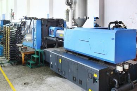 注塑機(jī)模具制作和更換步驟，讓設(shè)備更好運(yùn)行