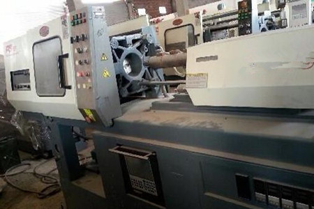 混雙色臥式注塑機的射出速度和壓力參數(shù)如何調(diào)節(jié)？