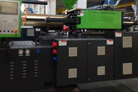 塑料注塑機(jī)的輔助設(shè)備有哪些？京瓊介紹！