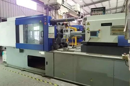 大型二板注塑機(jī)導(dǎo)軌腐蝕了如何修復(fù)？